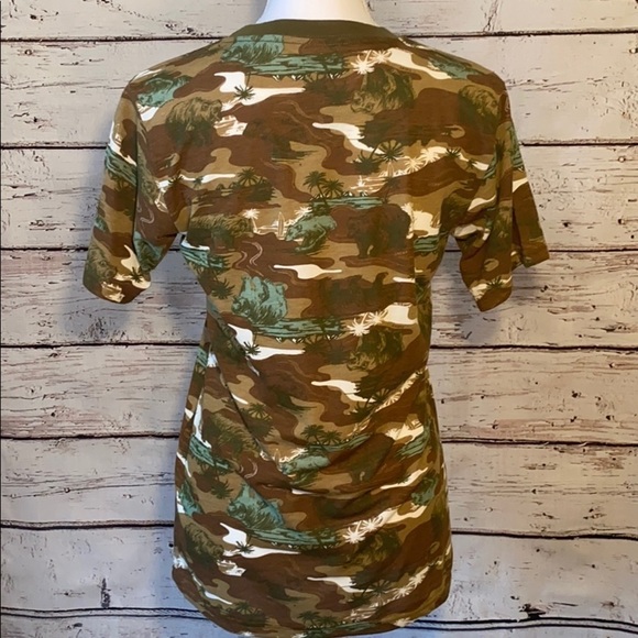 NWOT Lucky Brand camo Tshirt - Picture 4 of 9